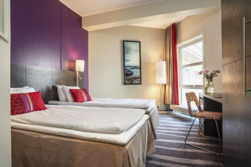 Thon Hotel Halden Esterno foto
