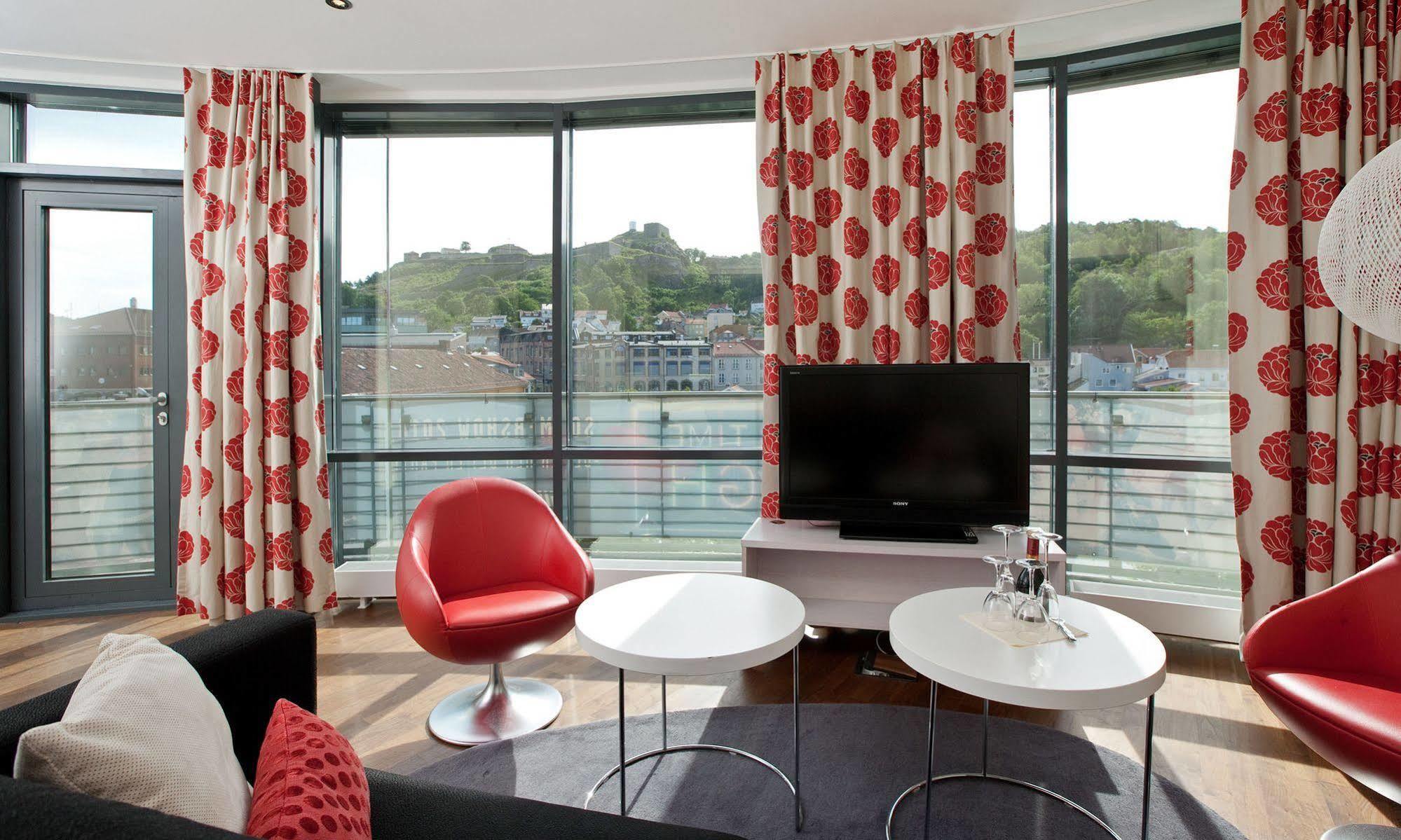 Thon Hotel Halden Esterno foto